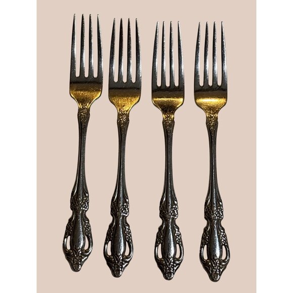 Oneida Distinction Deluxe Raphael Stainless Steel Flatware Set Of Four 5-Piece P - Picture 5 of 6